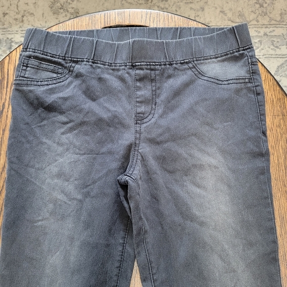 Bundle/Lot of 2 Girls Black Glitter Capri Pants and Black Jeans Size Girl's 16 - Picture 3 of 10